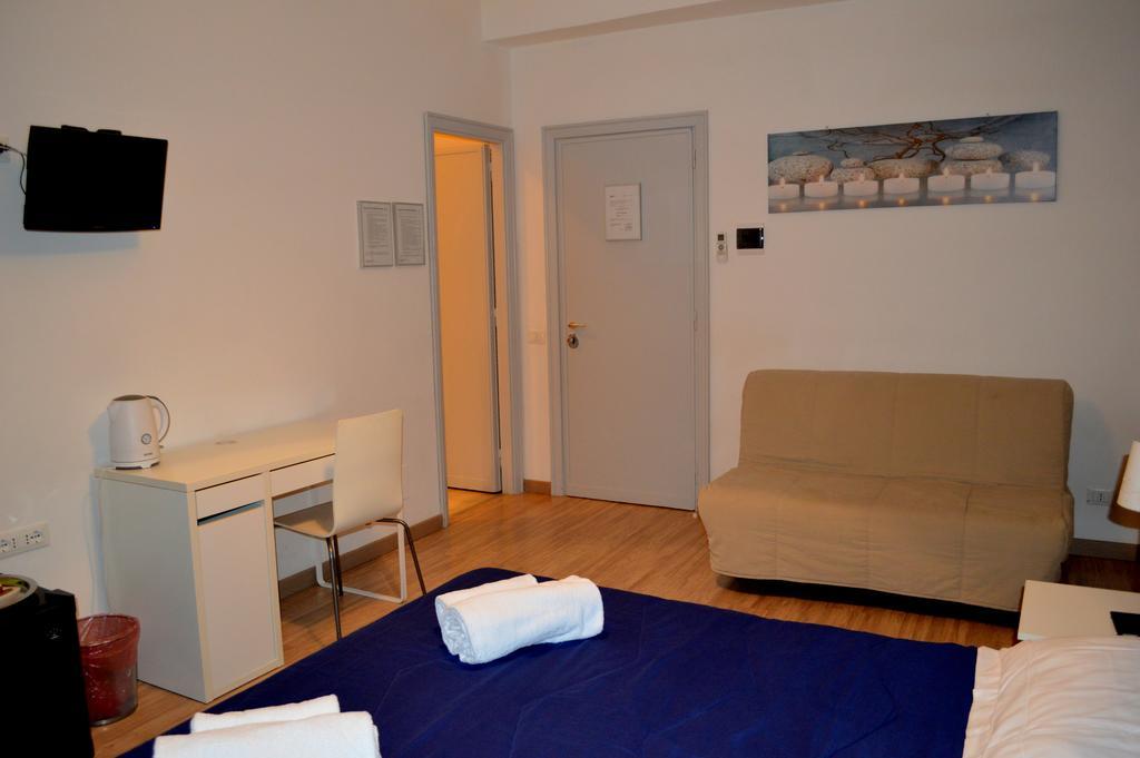 Check-Inn Rooms Roma Exterior foto